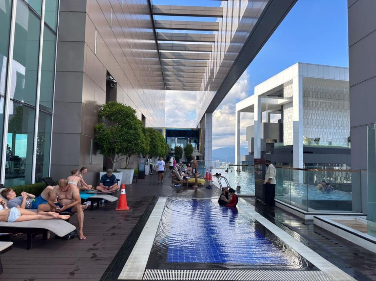 The Platinum Klcc By Blissful